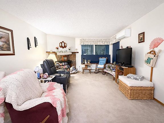 4th image of 6005 E 6th Ave APT X4