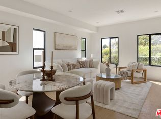 1294 S Citrus Ave, Los Angeles, CA 90019
