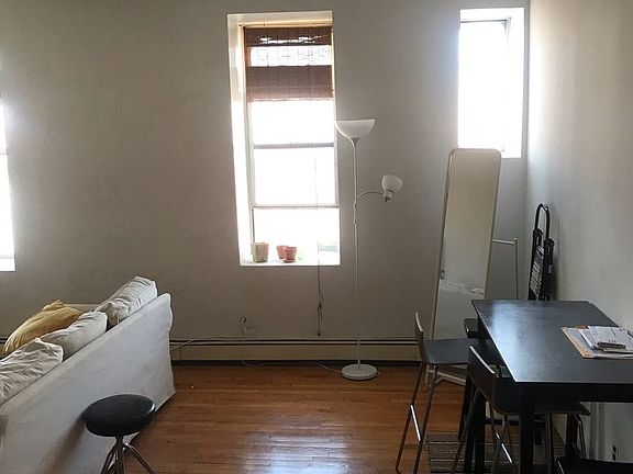 2nd image of 296A Nassau Ave #4L