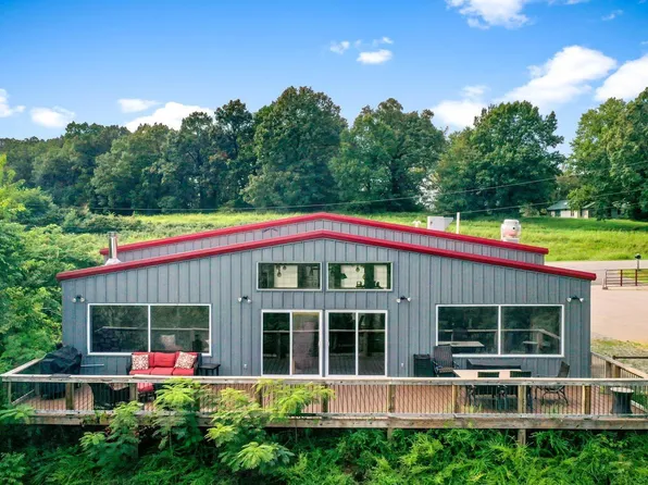 10413 Highway 62 E, Flippin, AR 72634