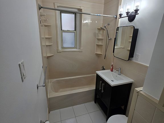 5th image of 11031 73rd Rd APT 3K