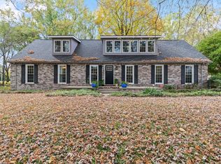 1907 Ivy Glen Dr, Murfreesboro, TN 37128