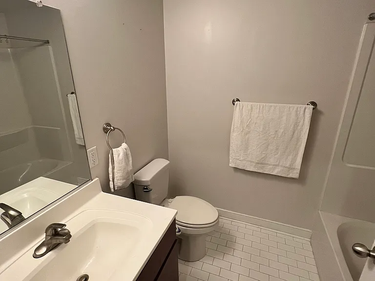 338 E Federal St — Photo 7