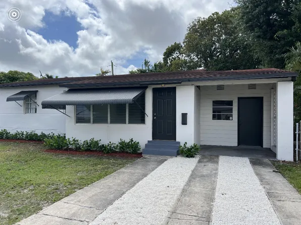 4110 NW 5th St, Miami, FL 33126
