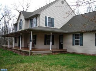 442 Vinemont Rd, Sinking Spring, PA 19608