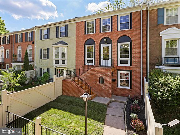 3rd image of 4421 Longworthe Sq