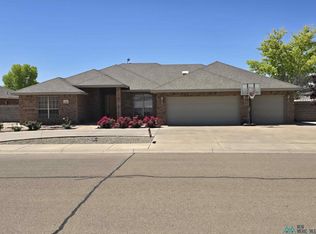 34 N Sky Loop, Roswell, NM 88201