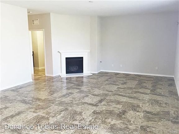 3rd image of 29354 Brigantine Ct