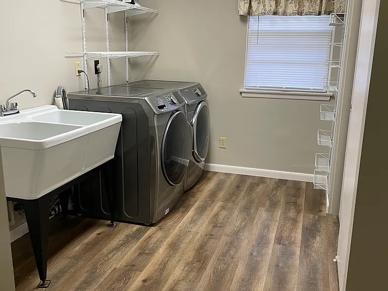 2912 N Avalon Pl — Photo 10