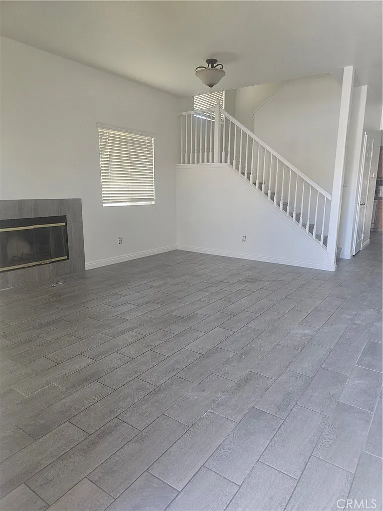 6 bed, 2196 sqft, $2,695 — Photo 2