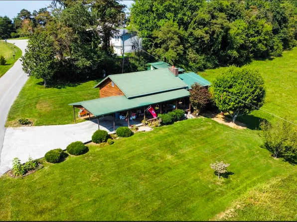 805 Burke Rd, New Tazewell, TN 37825