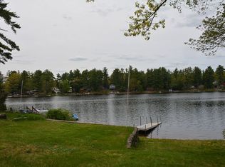 3 Governors Dr, Raymond, NH 03077