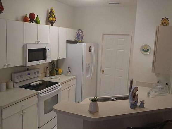 5th image of 4630 Aguila Pl