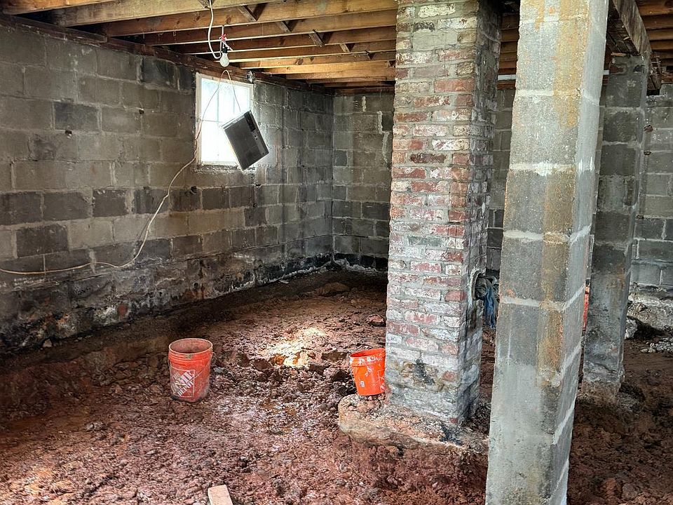 2nd image of 608 60th Ave