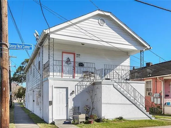 2439 George Nick Connor Dr #B, New Orleans, LA 70119
