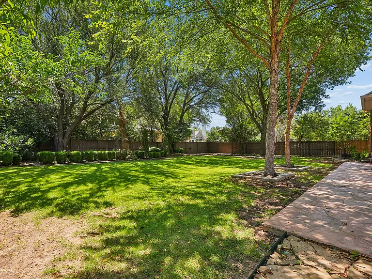 1125 Longford Cir — Photo 49