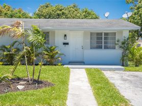 1311 NE 118th St, Miami, FL