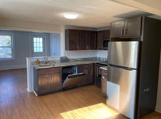 12 Acacia St #2L, Gloucester, MA 01930