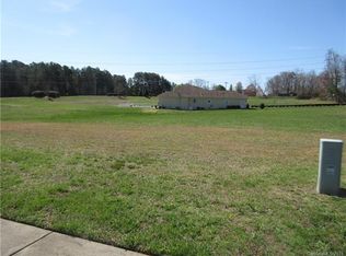 606 Muirfield Dr, Albemarle, NC 28001