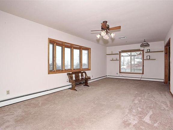 4th image of 1 Hirsch Dr