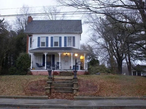 723 Main St, Sharptown, MD 21861