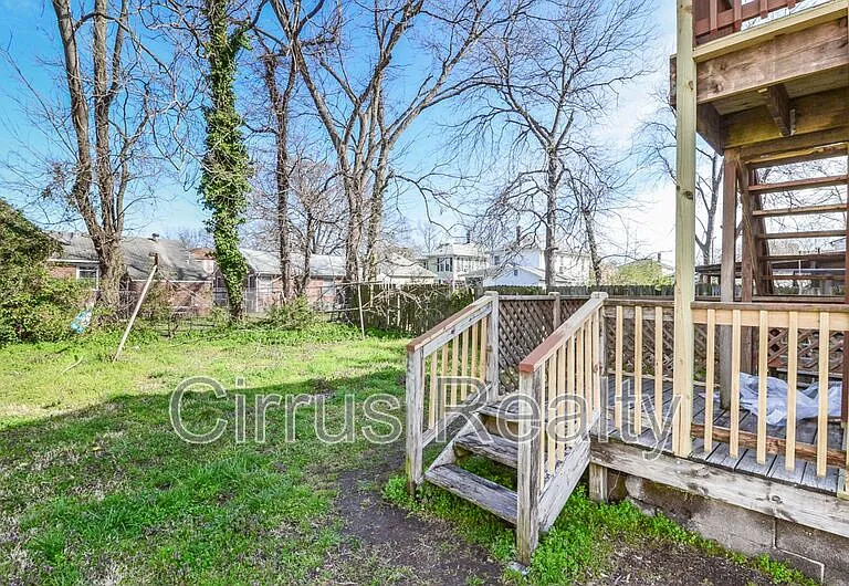 753 28th St #B — Photo 21