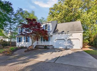 19 Harris Creek Rd #A, Hampton, VA 23669