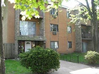 1st image of 6701 N Ashland Ave #204