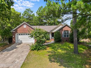 3 Topaz Ln, Pinehurst, NC 28374