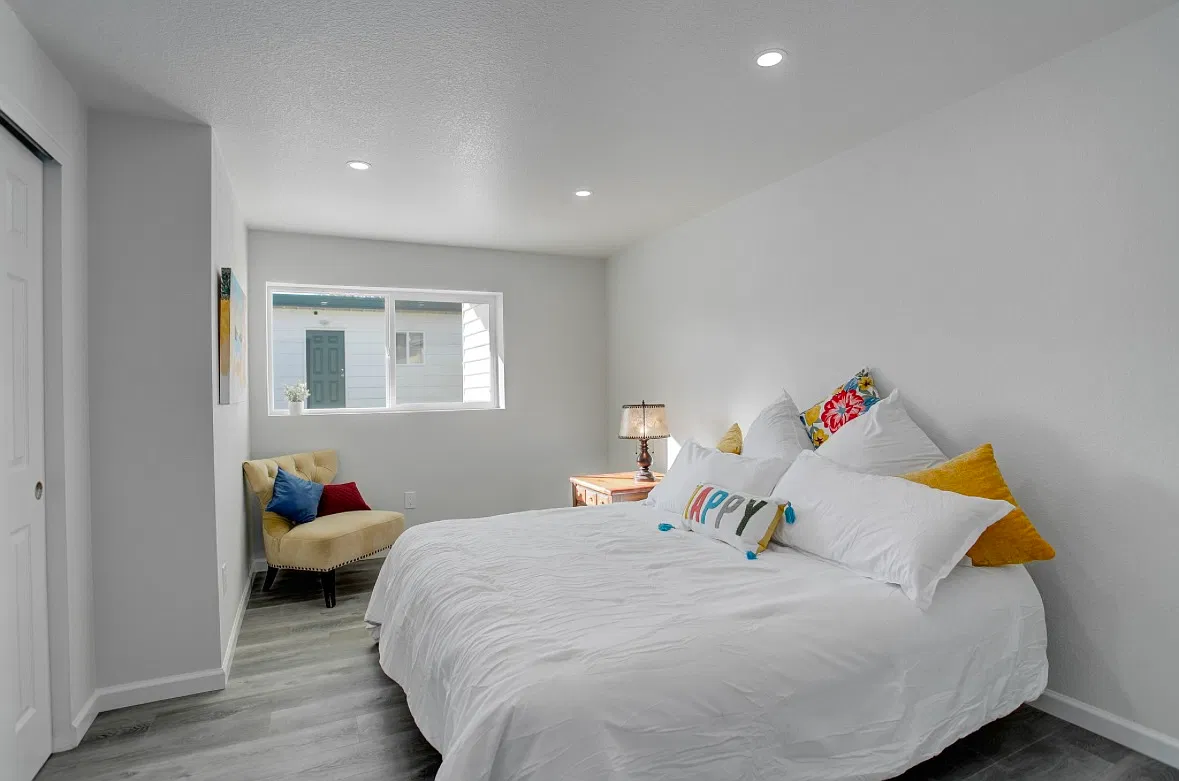 3 bed, 1366 sqft, $2,800 — Photo 3