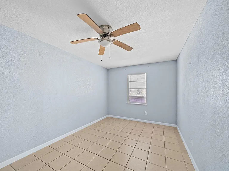 904 Beverly Ave #C — Photo 7