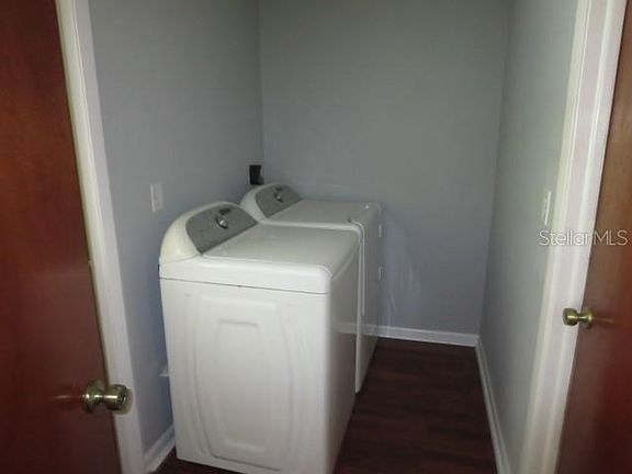 3rd image of 1621 Palmetto Ave