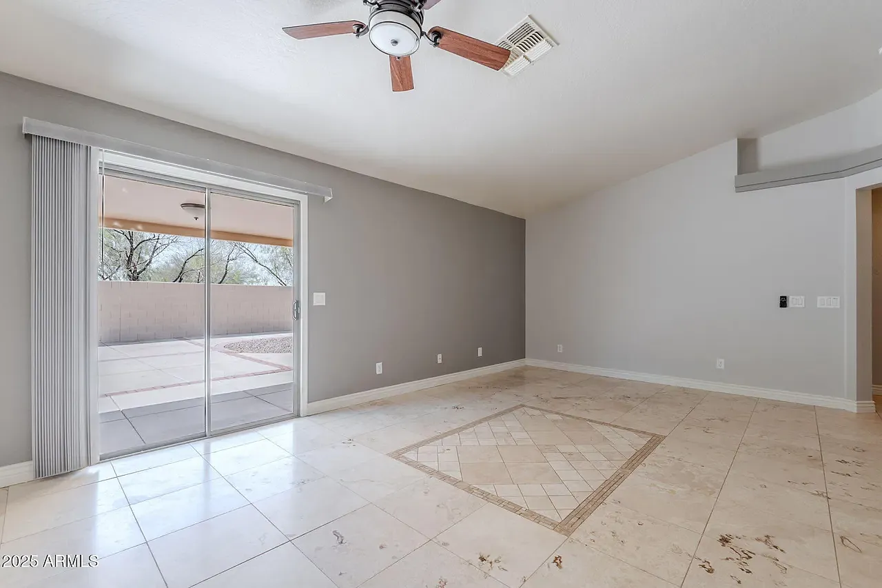 3 bed, 1667 sqft, $1,650 — Photo 4