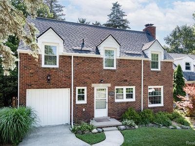 27714 California Dr NE, Lathrup Village, MI, 48076