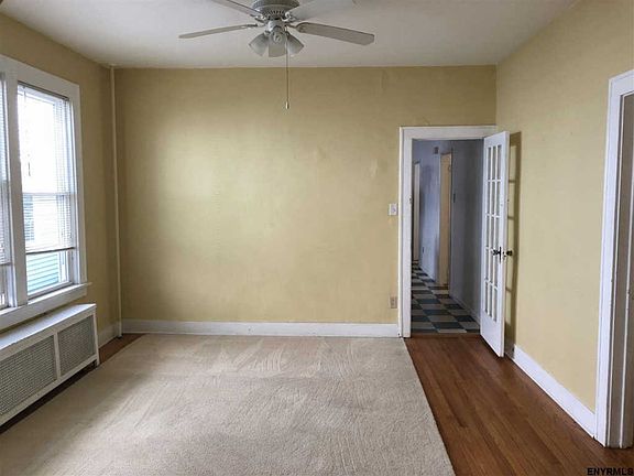 4th image of 60 Forest Ave #1