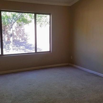 5th image of 11024 E Diamond Ave