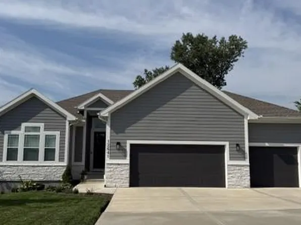 12641 Farrow Ave, Kansas City, KS 66109