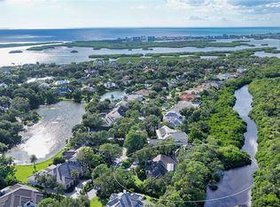 324 Osprey Point Dr, Osprey, FL 34229