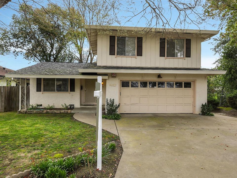 1st image of 6709 S Land Park Dr