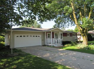 2105 Highland Ave, Janesville, WI 53548