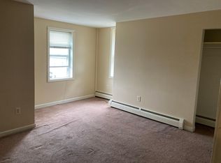 1-439 Main St #1, Somerset, MA 02726