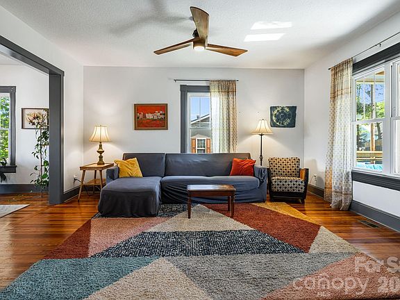 3rd image of 17 Ora St