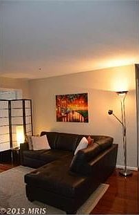 4th image of 3178 Summit Square Dr Unit 3-B10