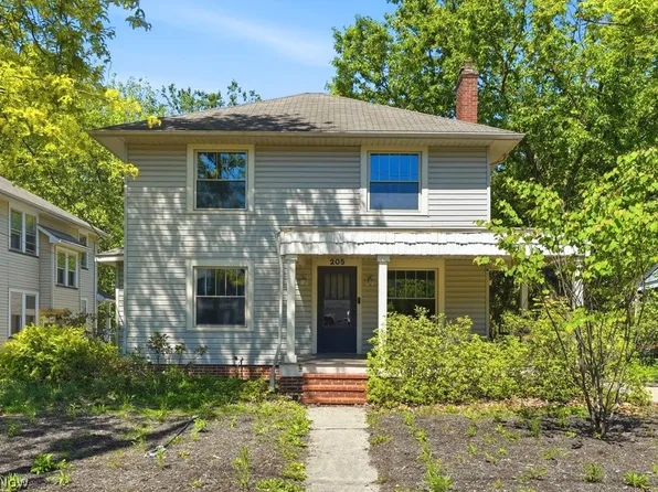 205 Logan St, Bedford, OH 44146