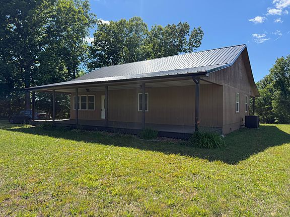 2nd image of 200 Hudson Ln