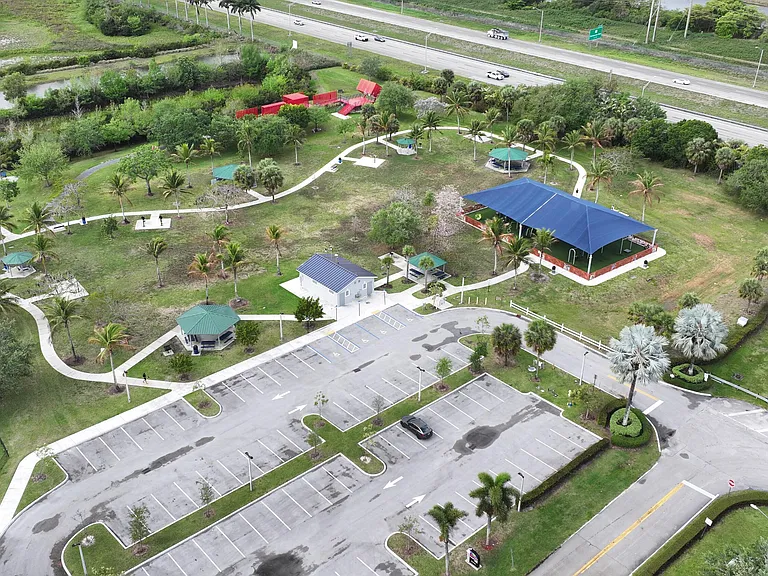 10881 Sea Hibiscus Ln — Photo 32
