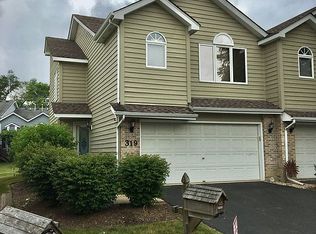 319 Camarie Ct, Naperville, IL
