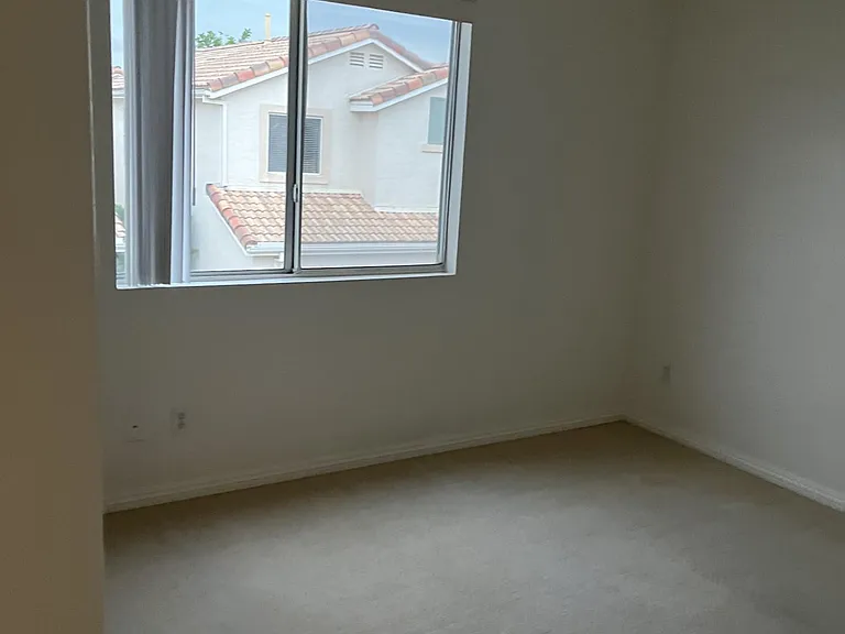 8357 Gold Coast Dr #7 — Photo 9