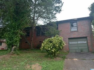 1064 Martinwood Ln, Birmingham, AL 35235
