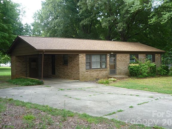 2nd image of 4209 Love Rd